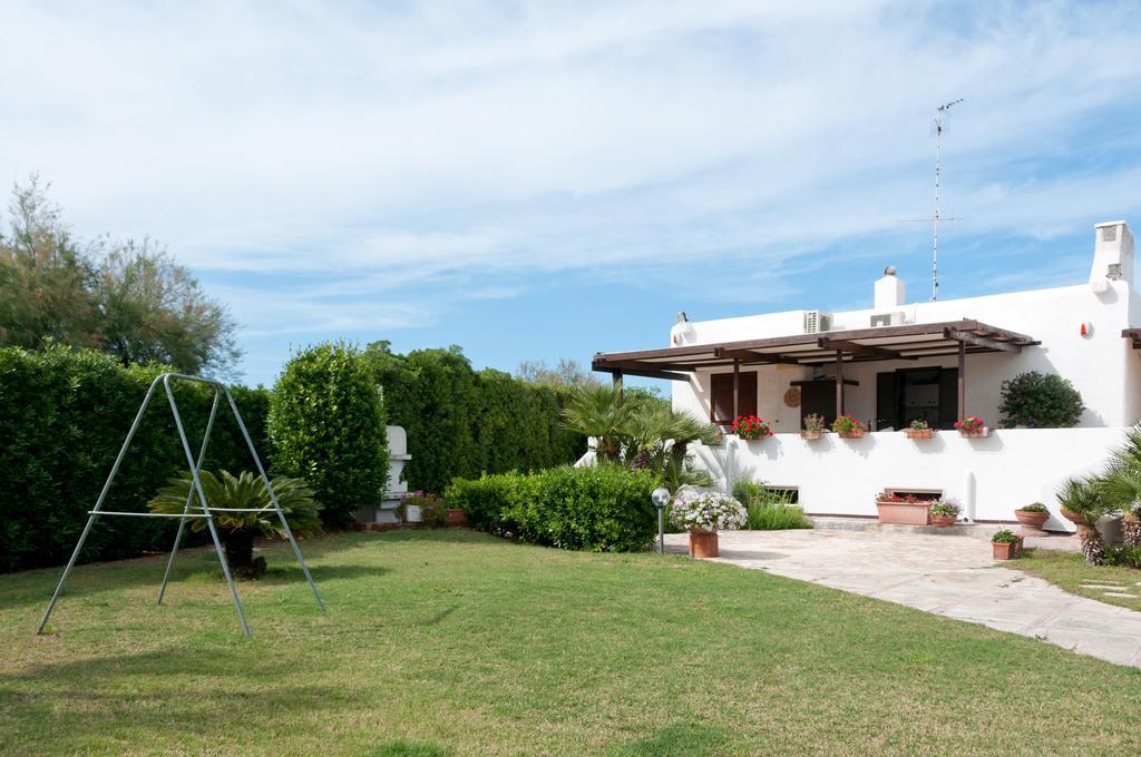 Hôtel Casalmare à Mola di Bari Extérieur photo